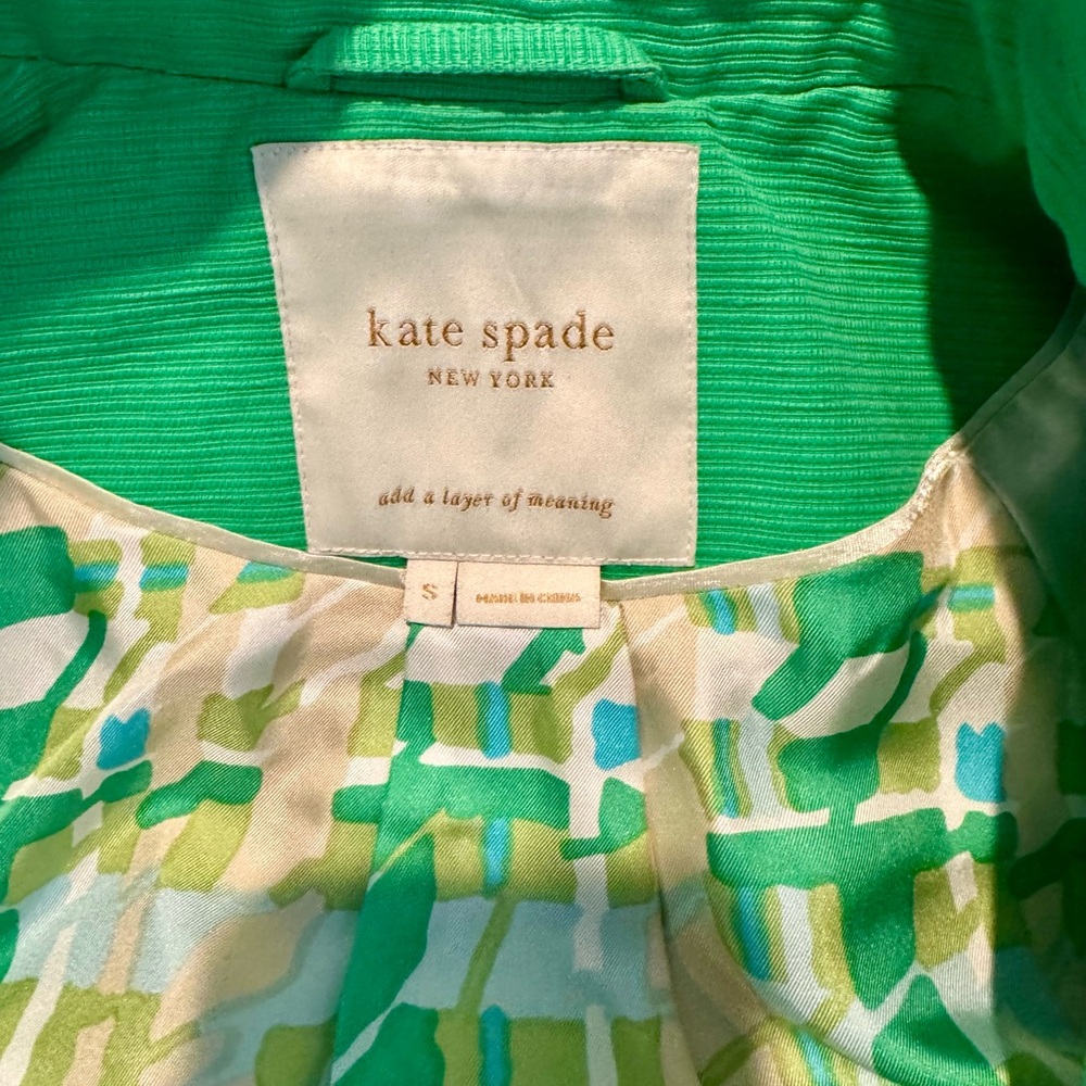 Kate Spade Green Cape with Classic Cut - Picture 13 of 16